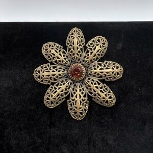 Vintage Hobé Filigree Flower Pendant Gold Tone 2 5/8”